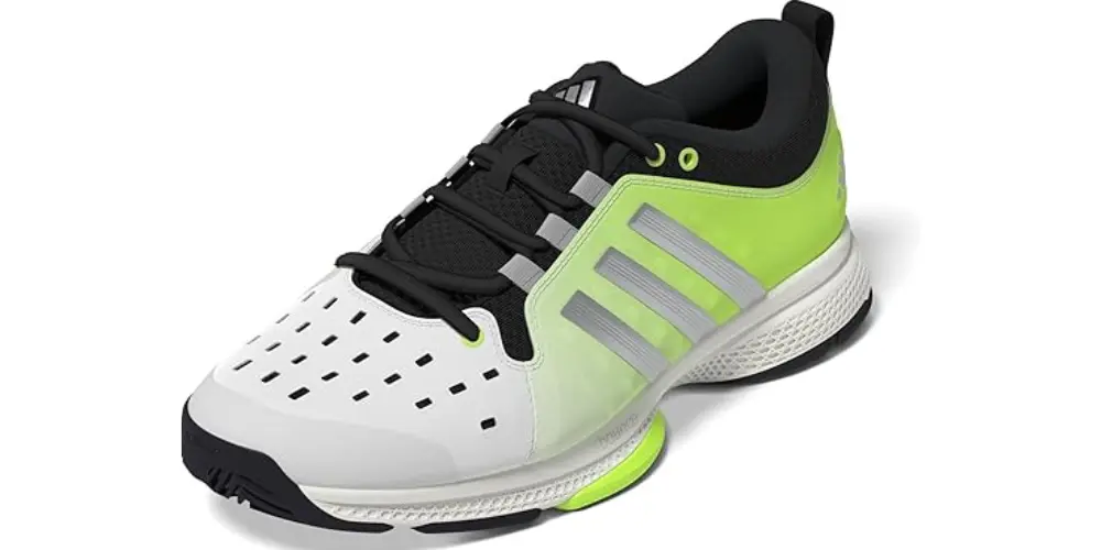12- Adidas NIU18 - Performance Meets Style on the Court